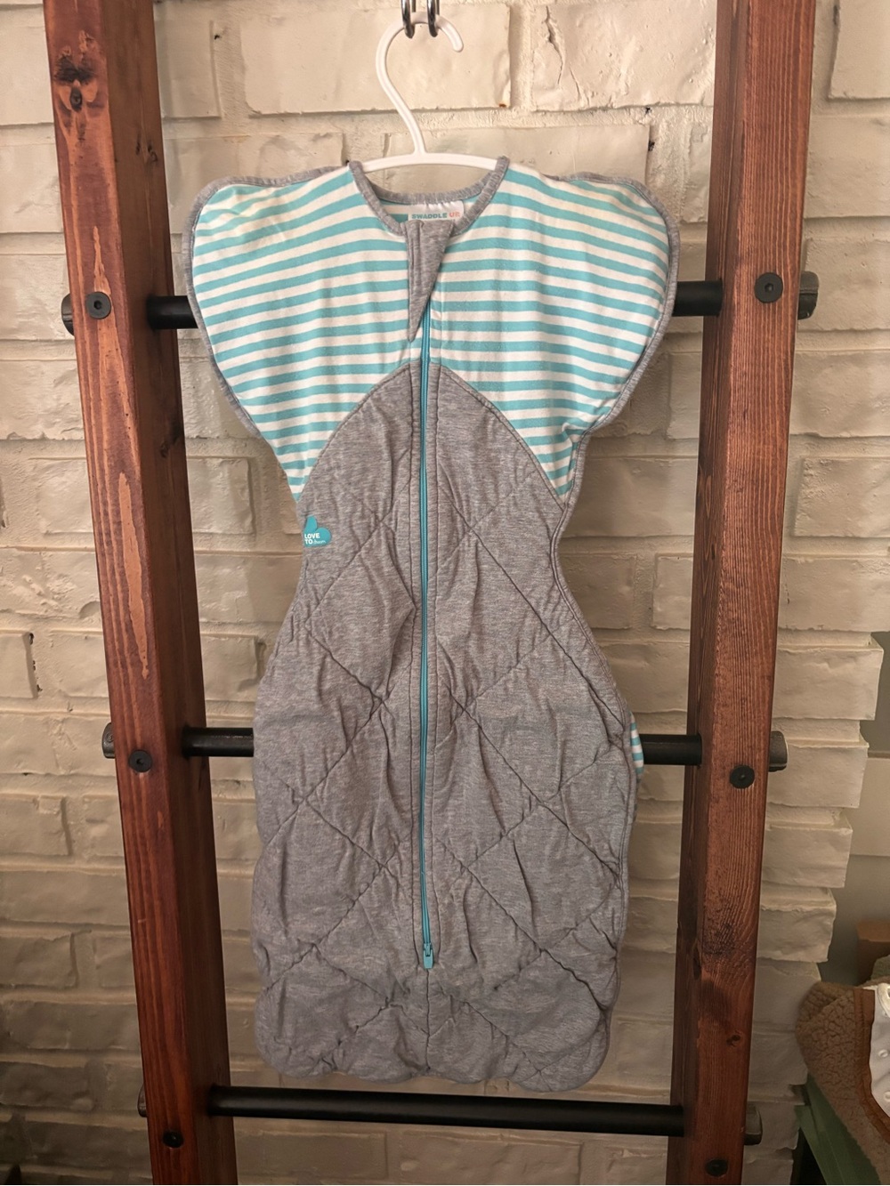 Love to dream Gray and Teal Striped Swaddle size L